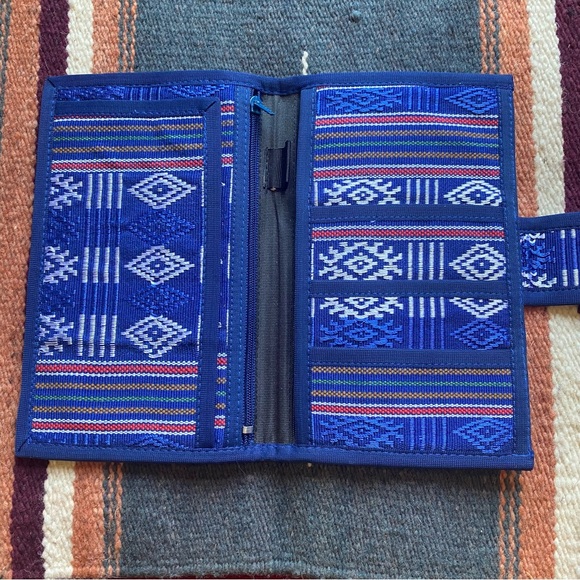 VTG 90’s Cham Weaving Artisan Made Fair Trade Handcrafted Wallet. New! - Picture 7 of 15